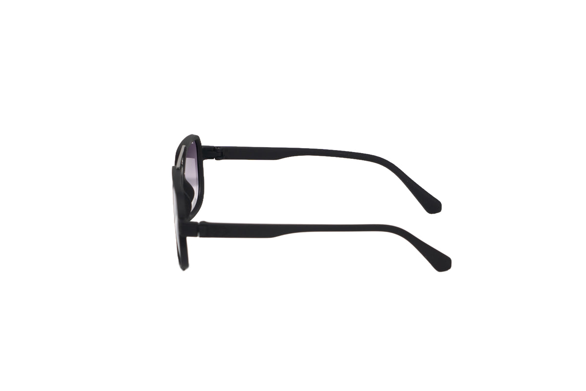 K176B. Men’s Celebrity sunglass UV400 Retina protected cooling glass