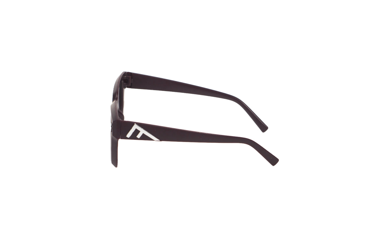 Q179B. Celebrity sunglasses UV400 Retina protected cooling glass