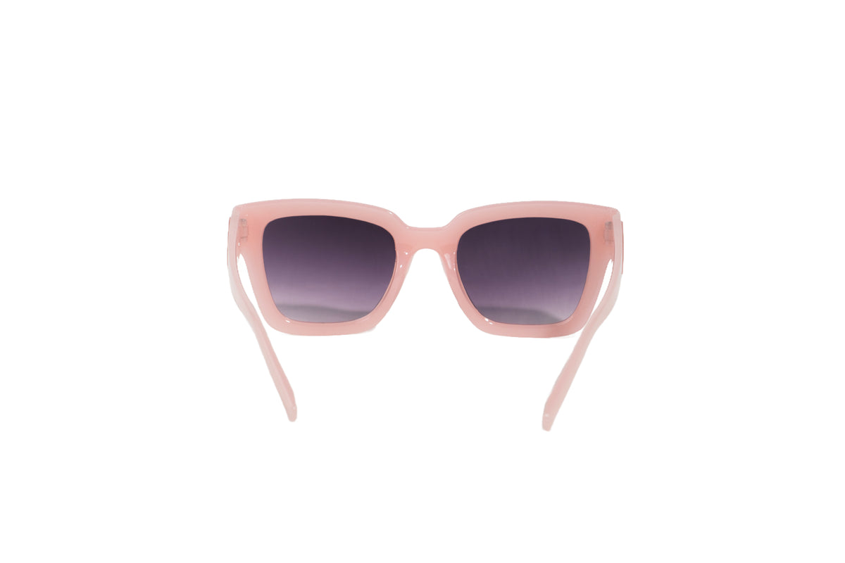 Q179D. Celebrity sunglasses UV400 Retina protected cooling glass