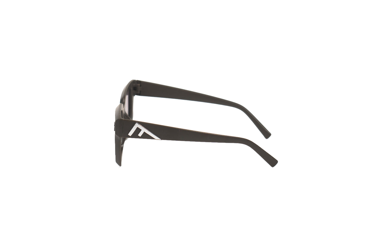 Q179G. Celebrity sunglasses UV400 Retina protected cooling glass
