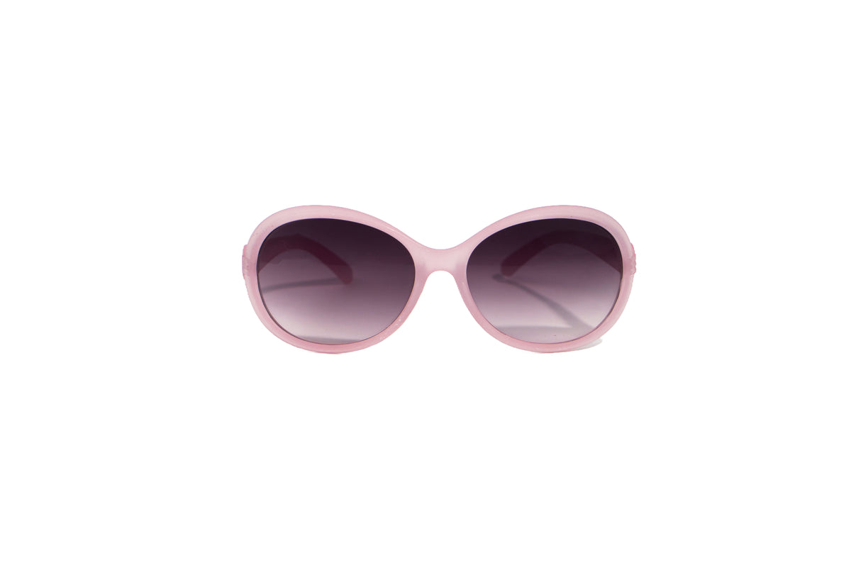 Q180C. Celebrity cat eye sunglasses UV400 Retina protected cooling glass