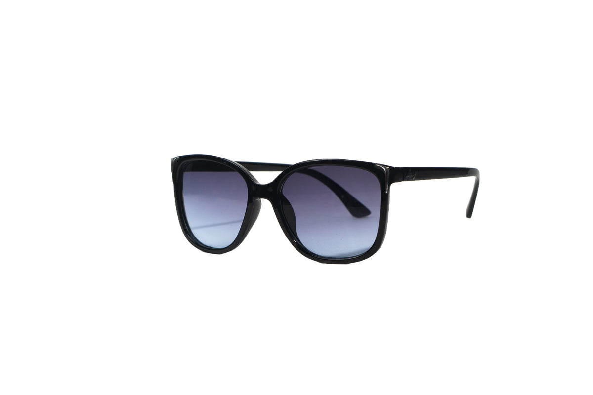 Q181A. Celebrity cat eye sunglasses UV400 Retina protected cooling glass