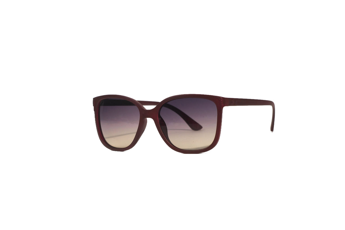 Q181B. Celebrity cat eye sunglasses UV400 Retina protected cooling glass