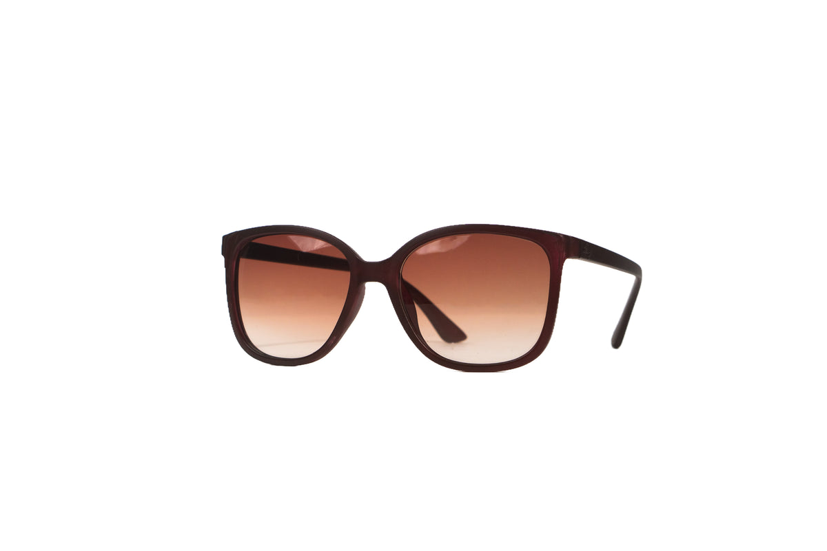 Q181E. Celebrity cat eye sunglasses UV400 Retina protected cooling glass