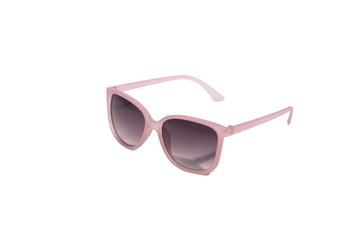 Q181F. Celebrity cat eye sunglasses UV400 Retina protected cooling glass