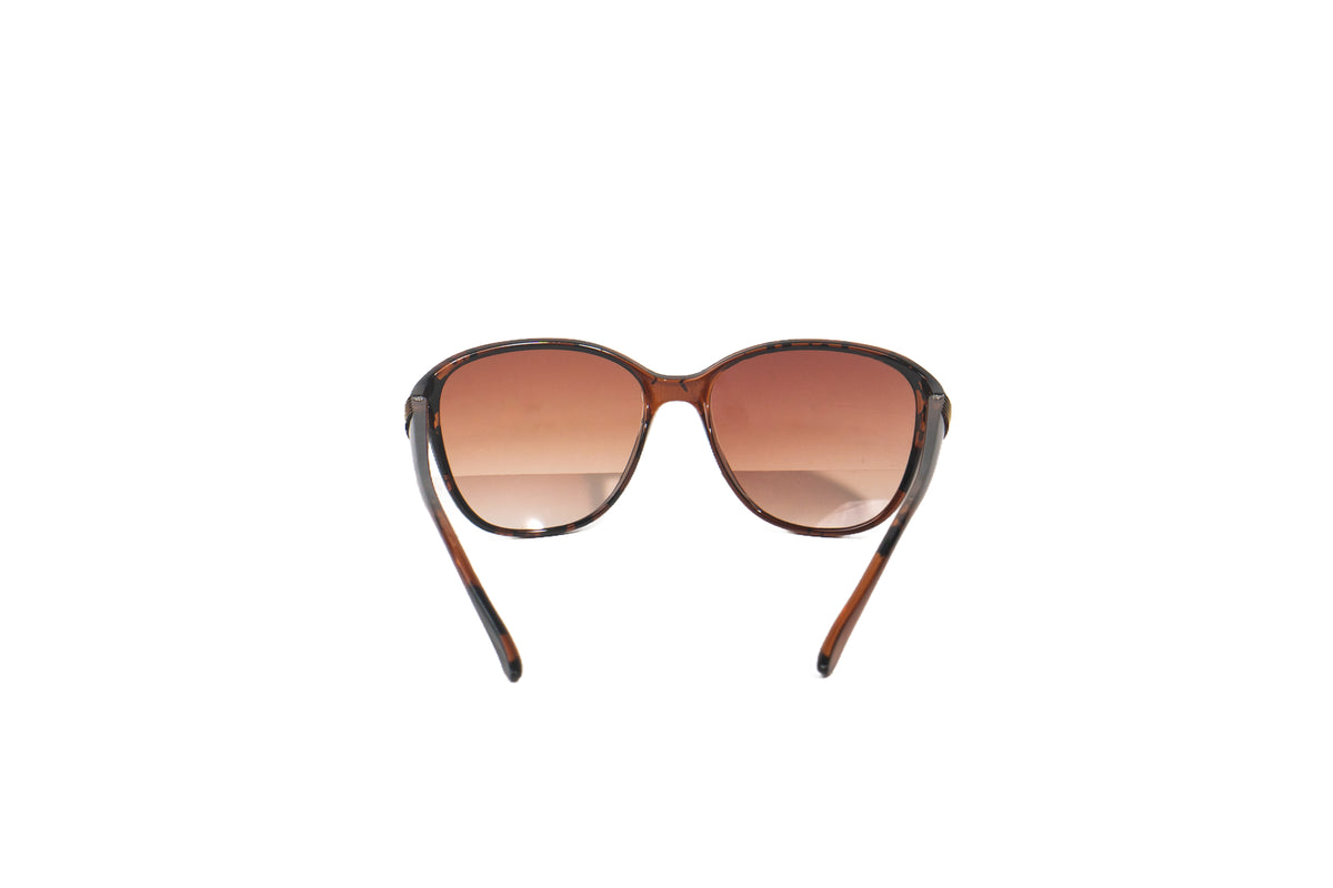 Q182C. Celebrity cat eye sunglasses UV400 Retina protected cooling glass