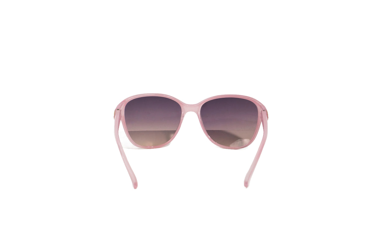 Q182E. Celebrity cat eye sunglasses UV400 Retina protected cooling glass