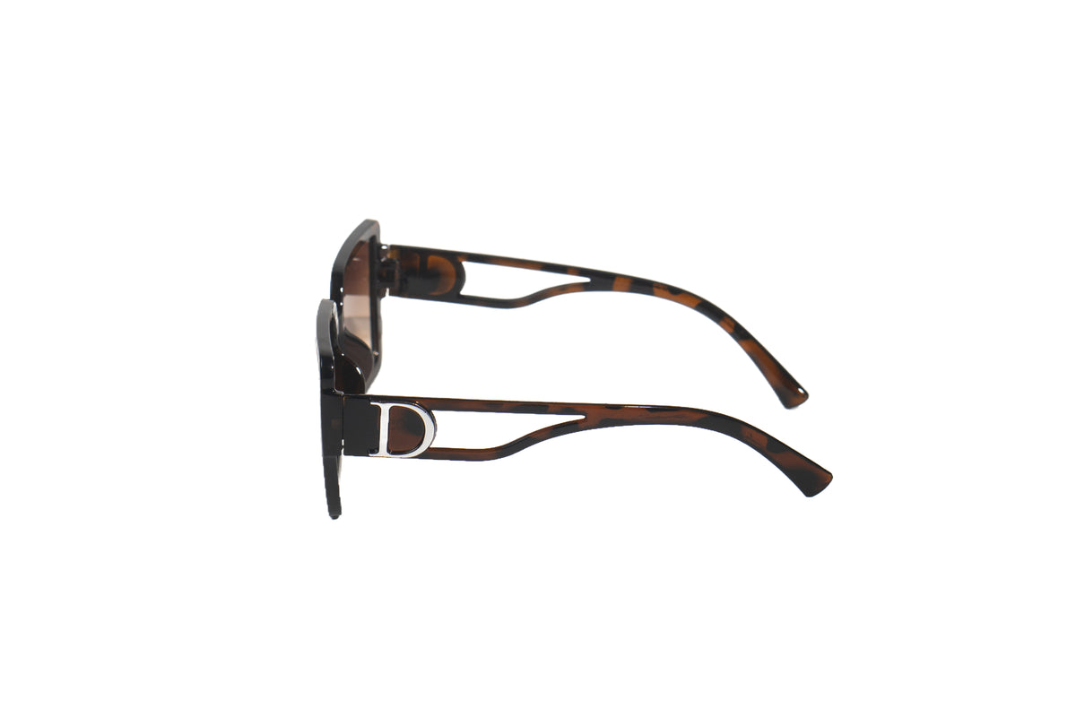 Q183E. Celebrity cat eye sunglasses UV400 Retina protected cooling glass
