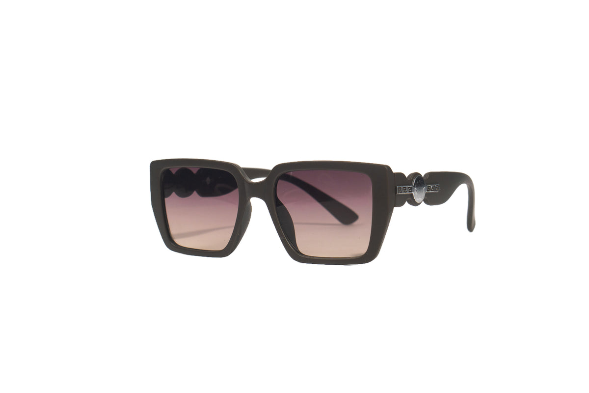 Q168A. Celebrity sunglasses UV400 Retina protected cooling glass