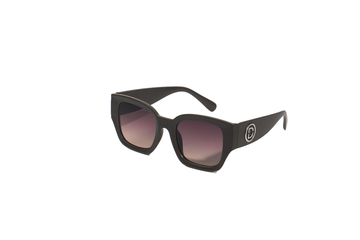 Q185A. Celebrity sunglasses UV400 Retina protected cooling glass
