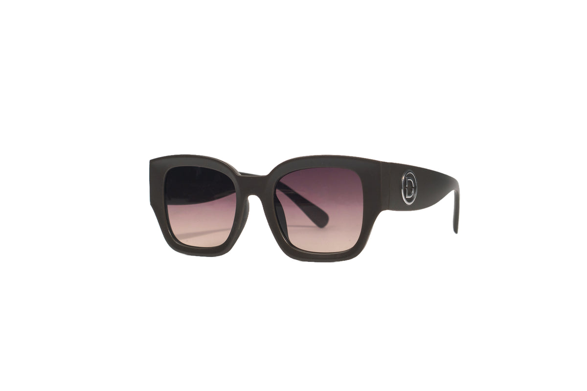 Q185A. Celebrity sunglasses UV400 Retina protected cooling glass