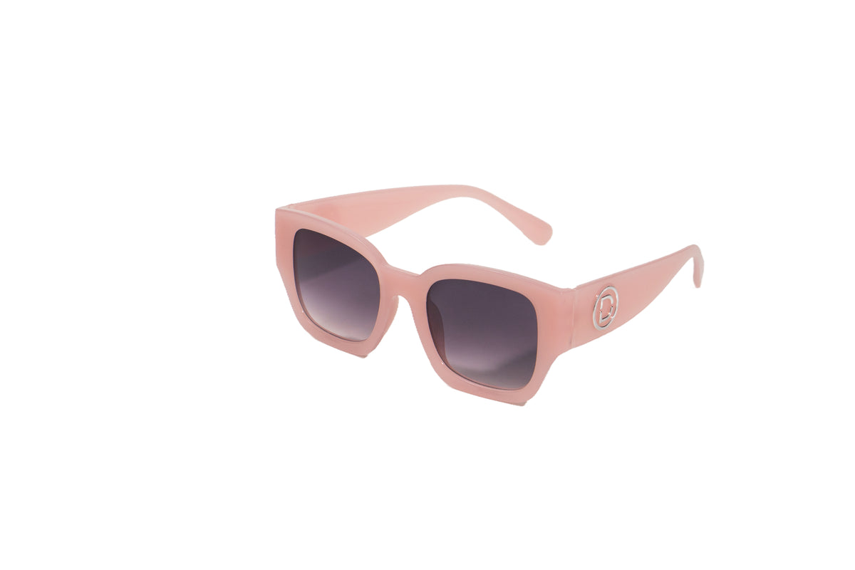 Q185C. Celebrity sunglasses UV400 Retina protected cooling glass