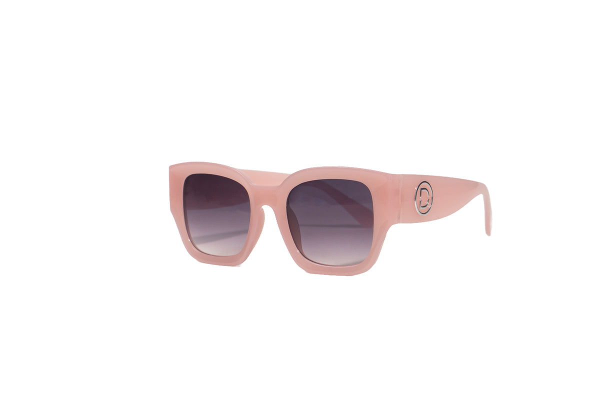 Q185C. Celebrity sunglasses UV400 Retina protected cooling glass