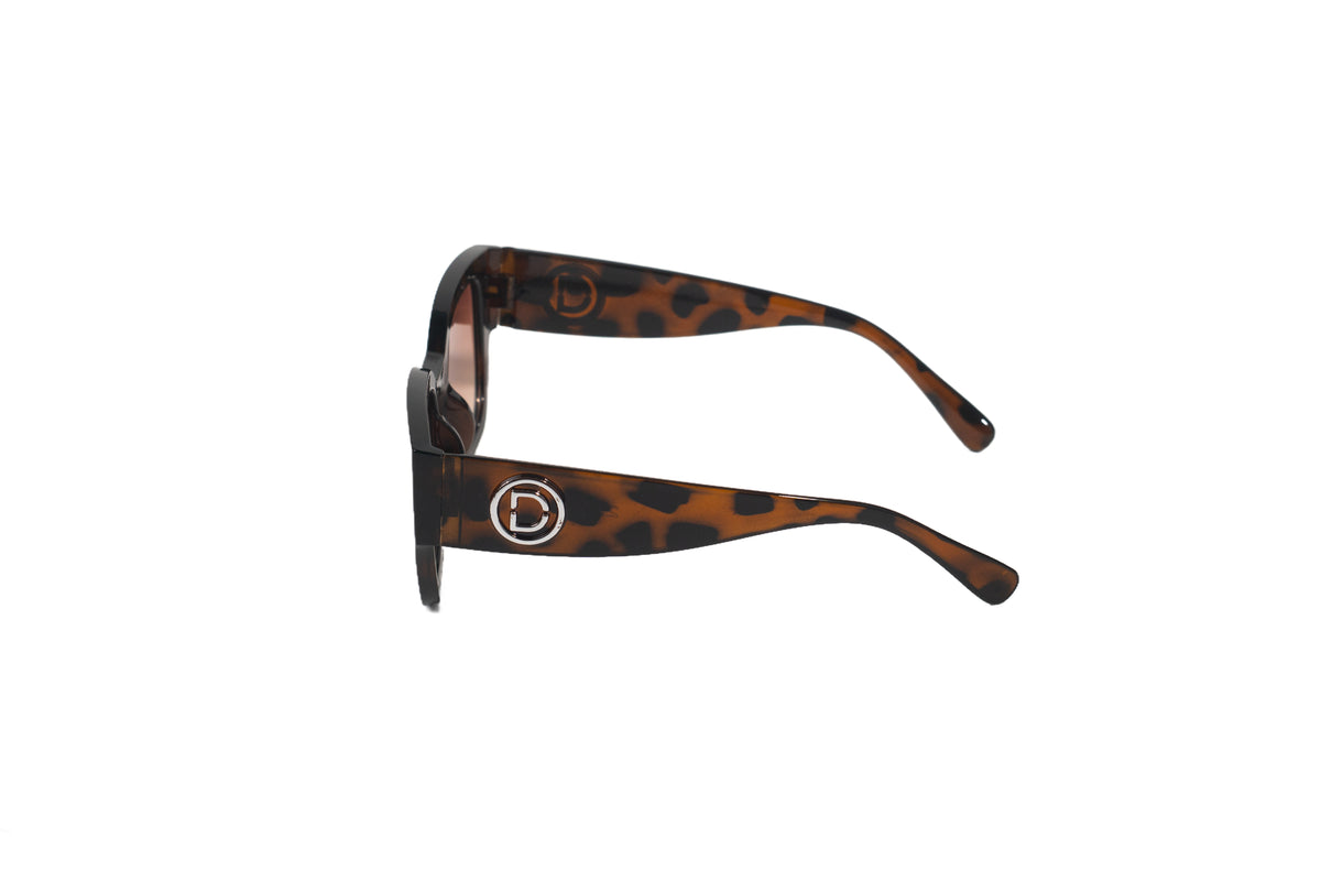 Q185D. Celebrity sunglasses UV400 Retina protected cooling glass