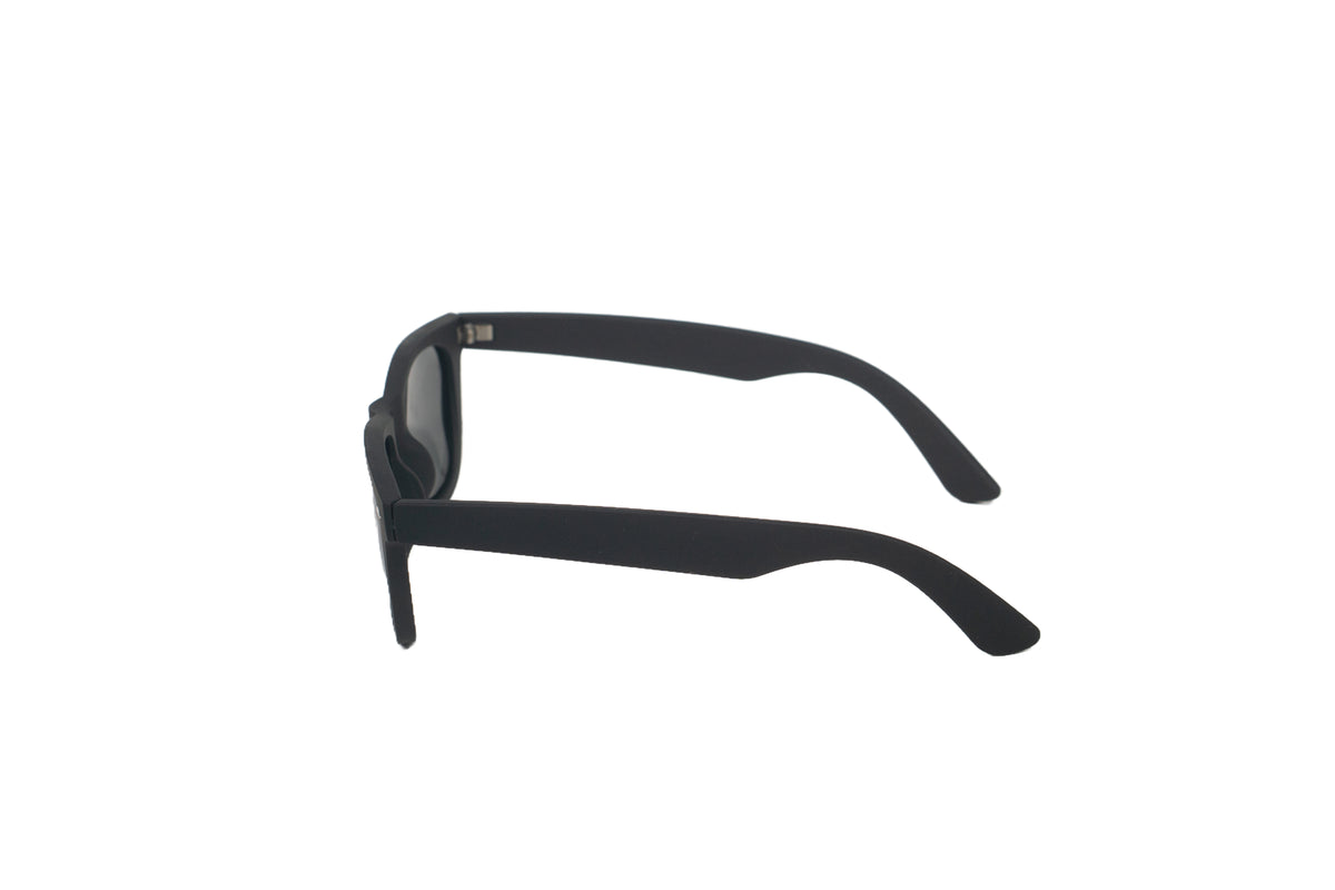 K187C. Men’s Celebrity sunglass UV400 Retina protected cooling glass
