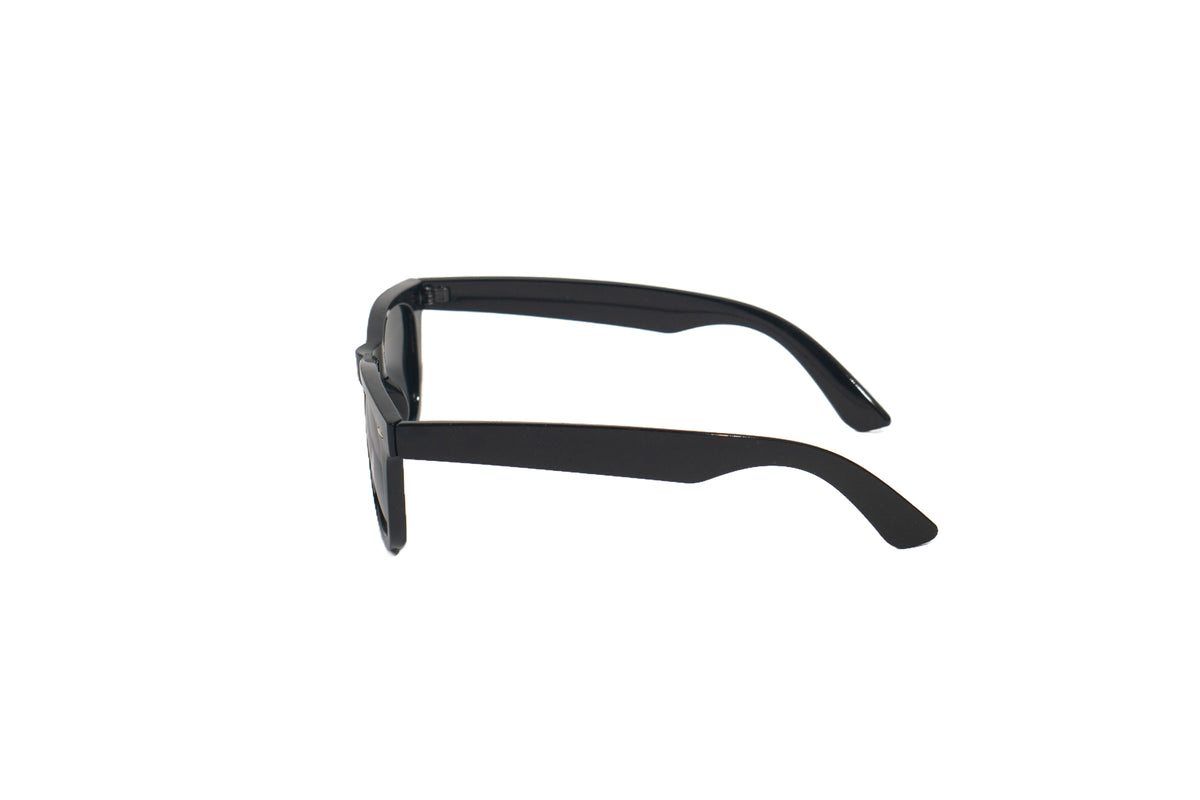 K187G. Men’s Celebrity sunglass UV400 Retina protected cooling glass