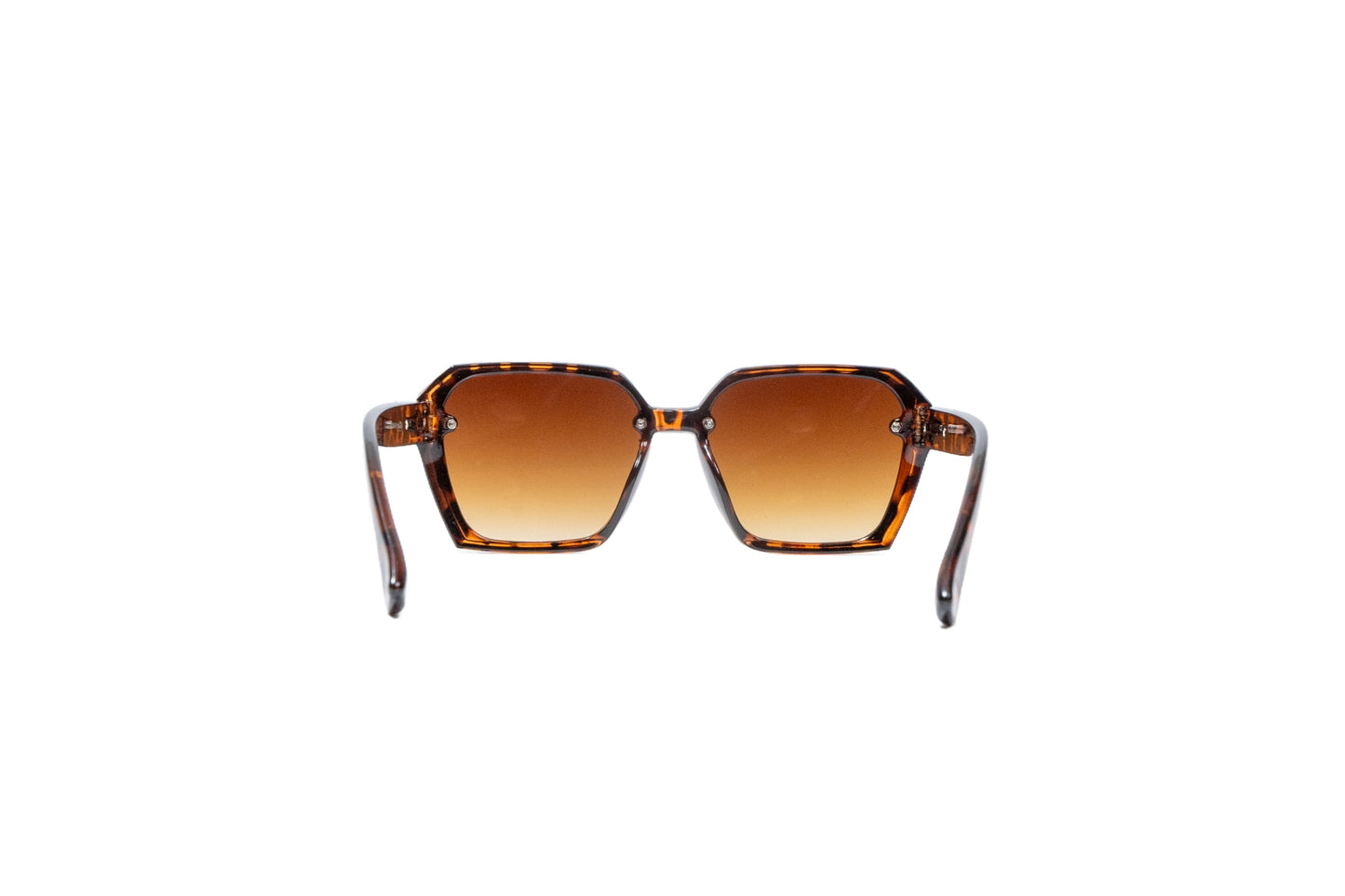 379H. Celebrity sunglasses UV400 Retina protected cooling glass