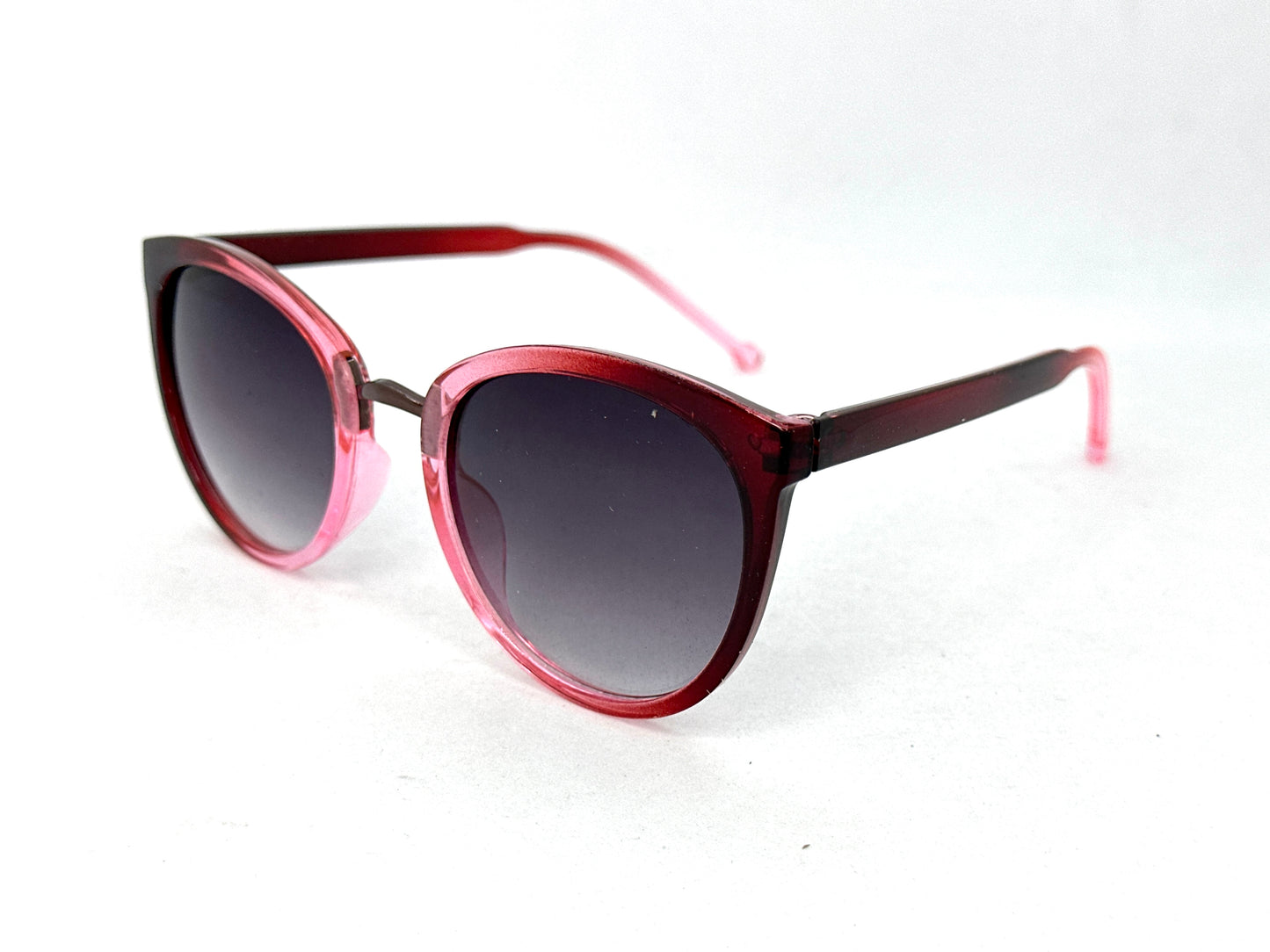 28.Celebrity glass UV400 Retina protected colling glass mar10