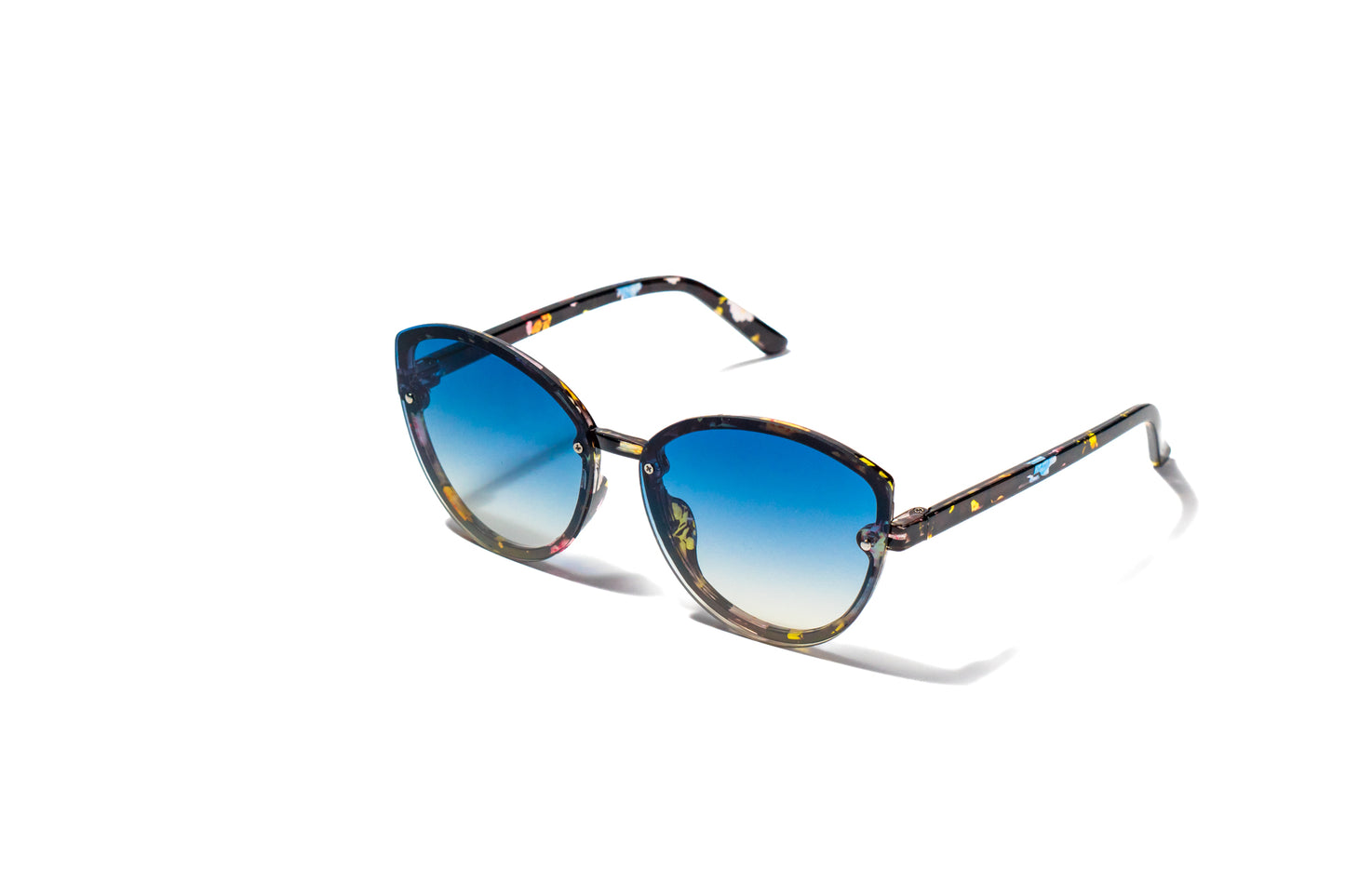 45. Celebrity sunglasses UV400 Retina protected cooling glass