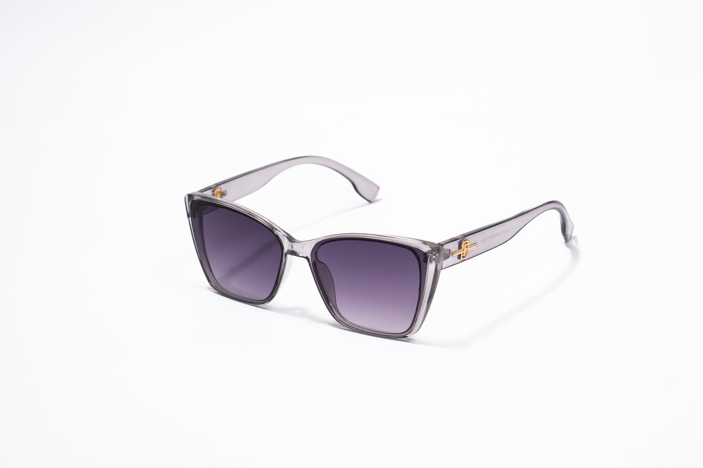 570. Cat eye Primium silver Celebrity UV400 Retina protected cooling glass