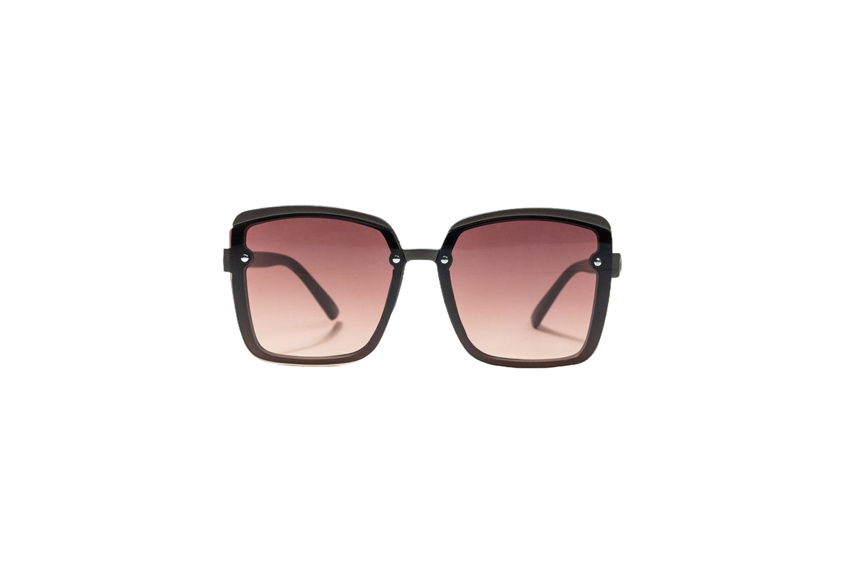 Q231. Celebrity stylish sunglasses UV400 Retina protected cooling glass