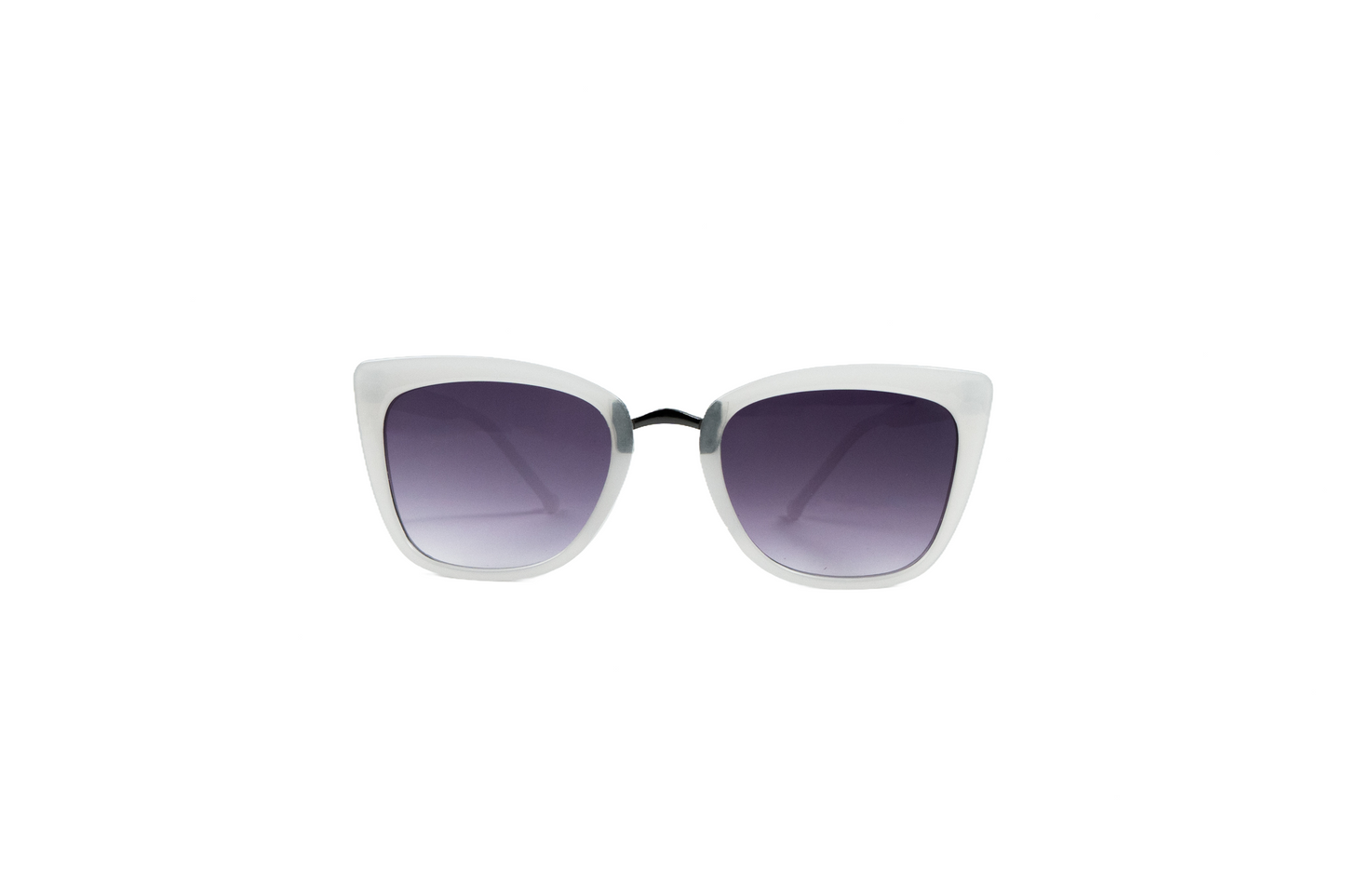 Q144d. Celebrity sunglasses UV400 Retina protected cooling glass
