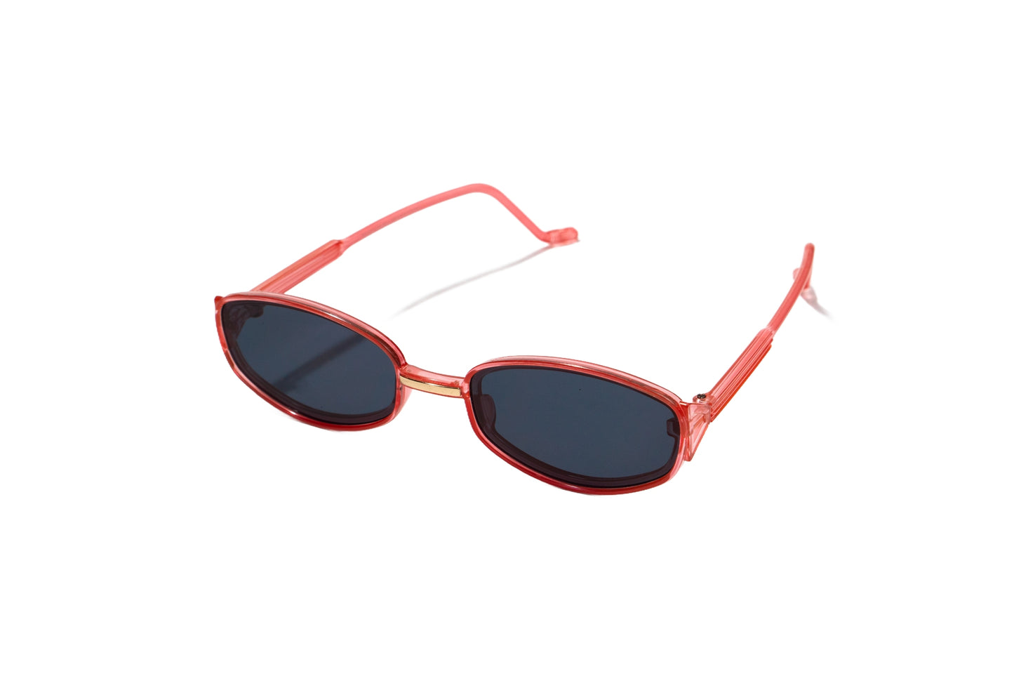 774. Celebrity stylish sunglasses UV400 Retina protected cooling glass