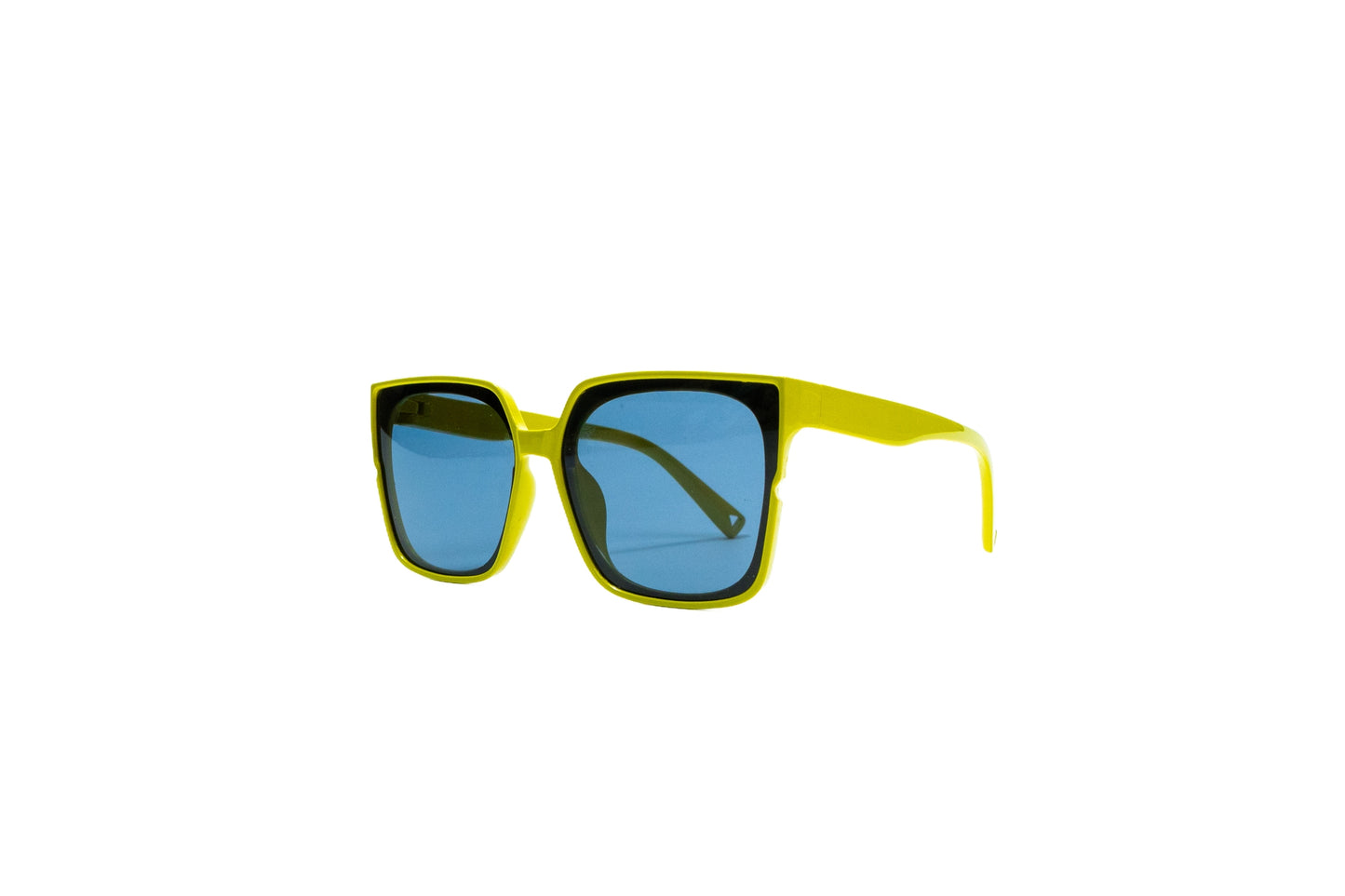 Q345. Celebrity stylish sunglasses UV400 Retina protected cooling glass