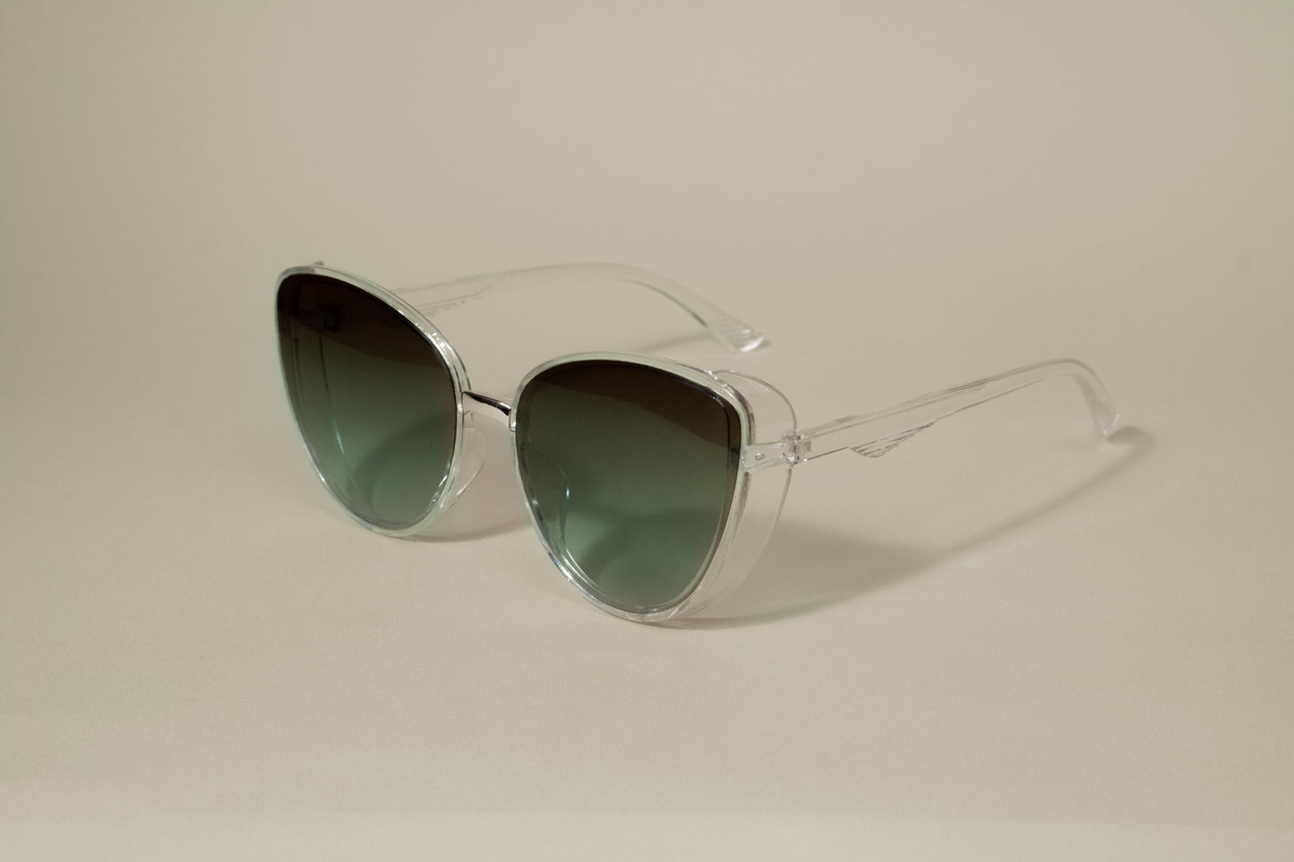 382. Celebrity sunglasses UV400 Retina protected cooling glass