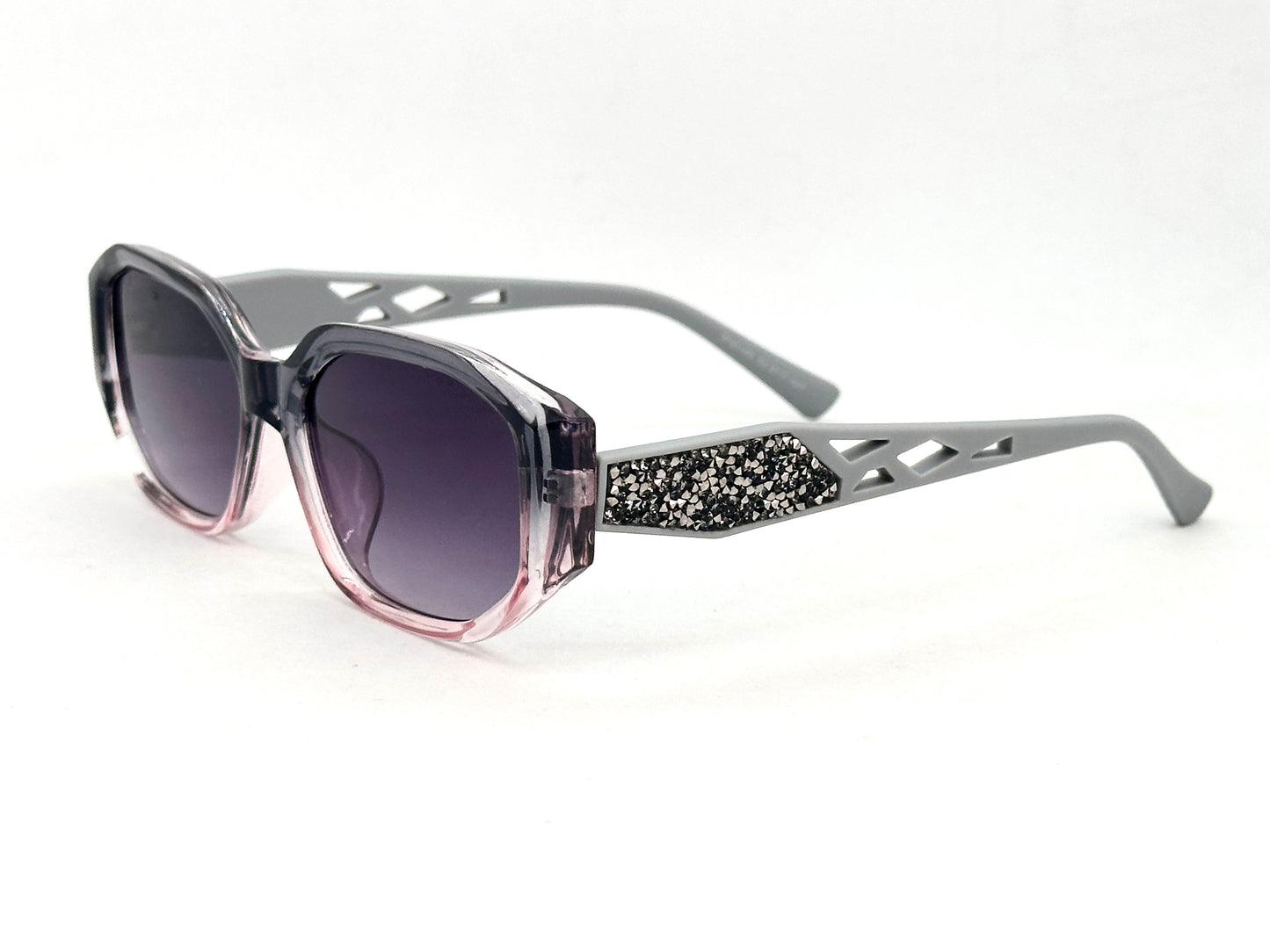 38.Celebrity glass UV400 Retina protected colling glass 8 April